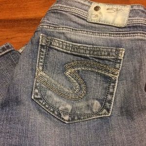 Silver brand light wash denim shorts Bermuda